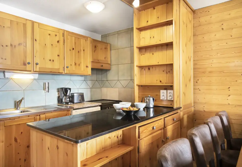 Les Balcons de Val Thorens, Val Thorens (self catered apartment) - Typical apartment style