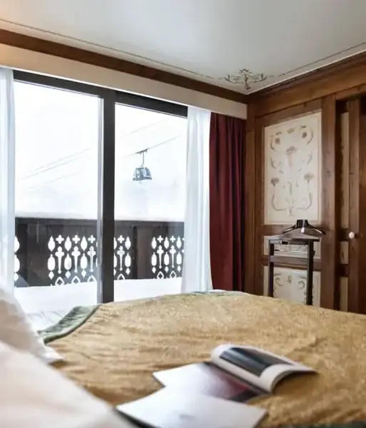 Hotel de la Loze, Courchevel 1850 (hotel) - Typical Suite style
