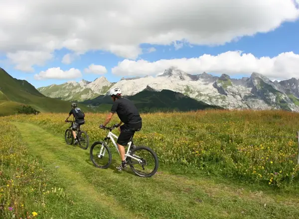 Le Grand Bornand village - Mountain biking