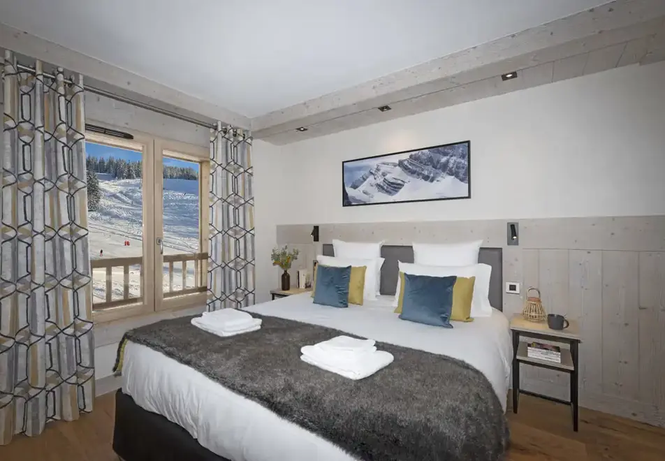 Hameau de l'Ours, Manigod (self catered apartments) - Typical 1 bedroom style