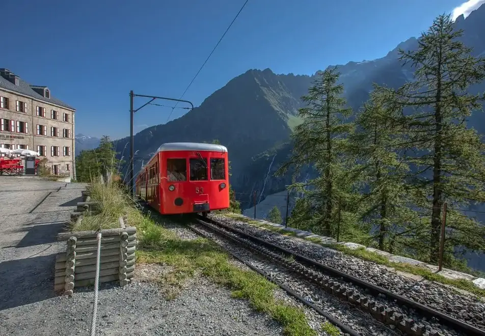 Terminal Neige Refuge du Montenvers, Chamonix (hotel)