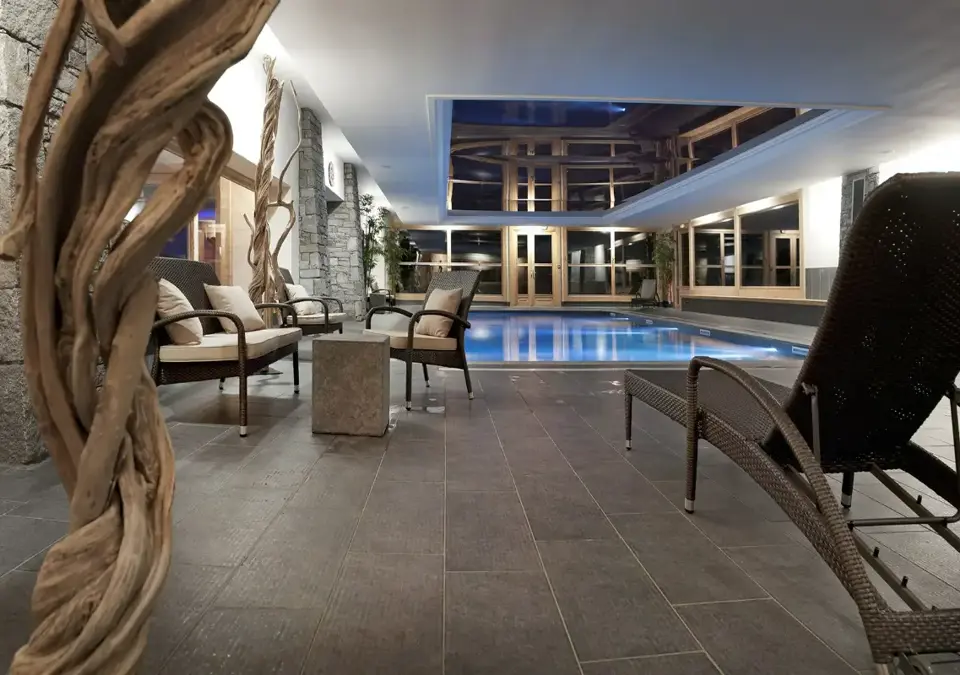 Les Chalets du Jouvence-Les Carroz d'Araches-Indoor pool.webp