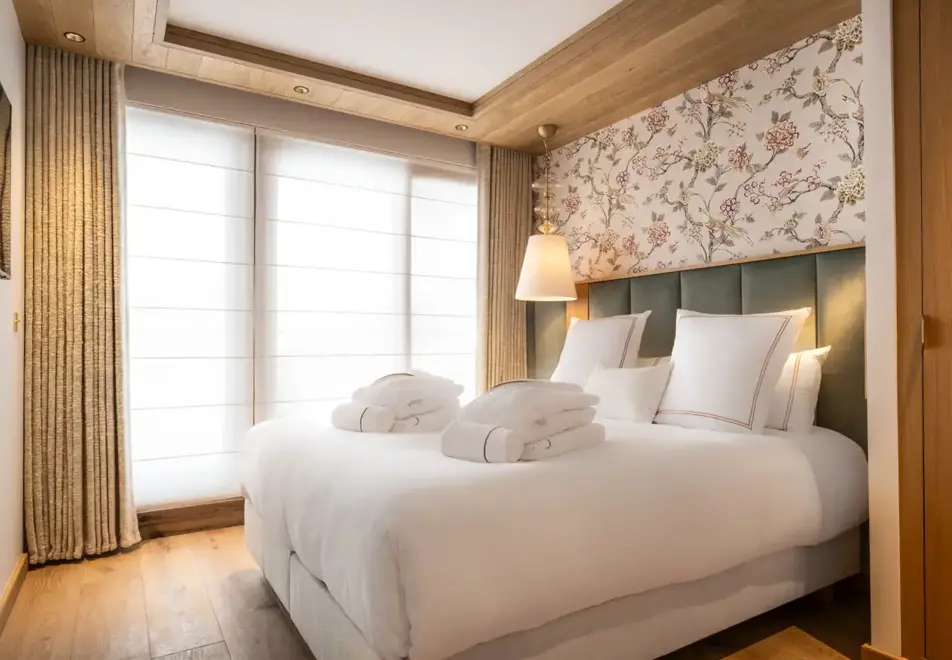 Silverstone Lodge, Val d'Isere (self catered chalet/apartment) - Number 5