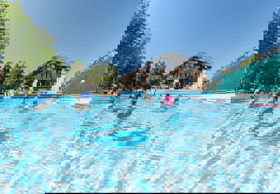 Villard de Lans outdoor swimming pool