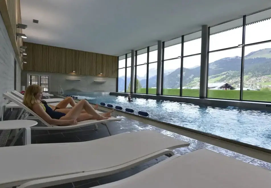 Chatel indoor spa