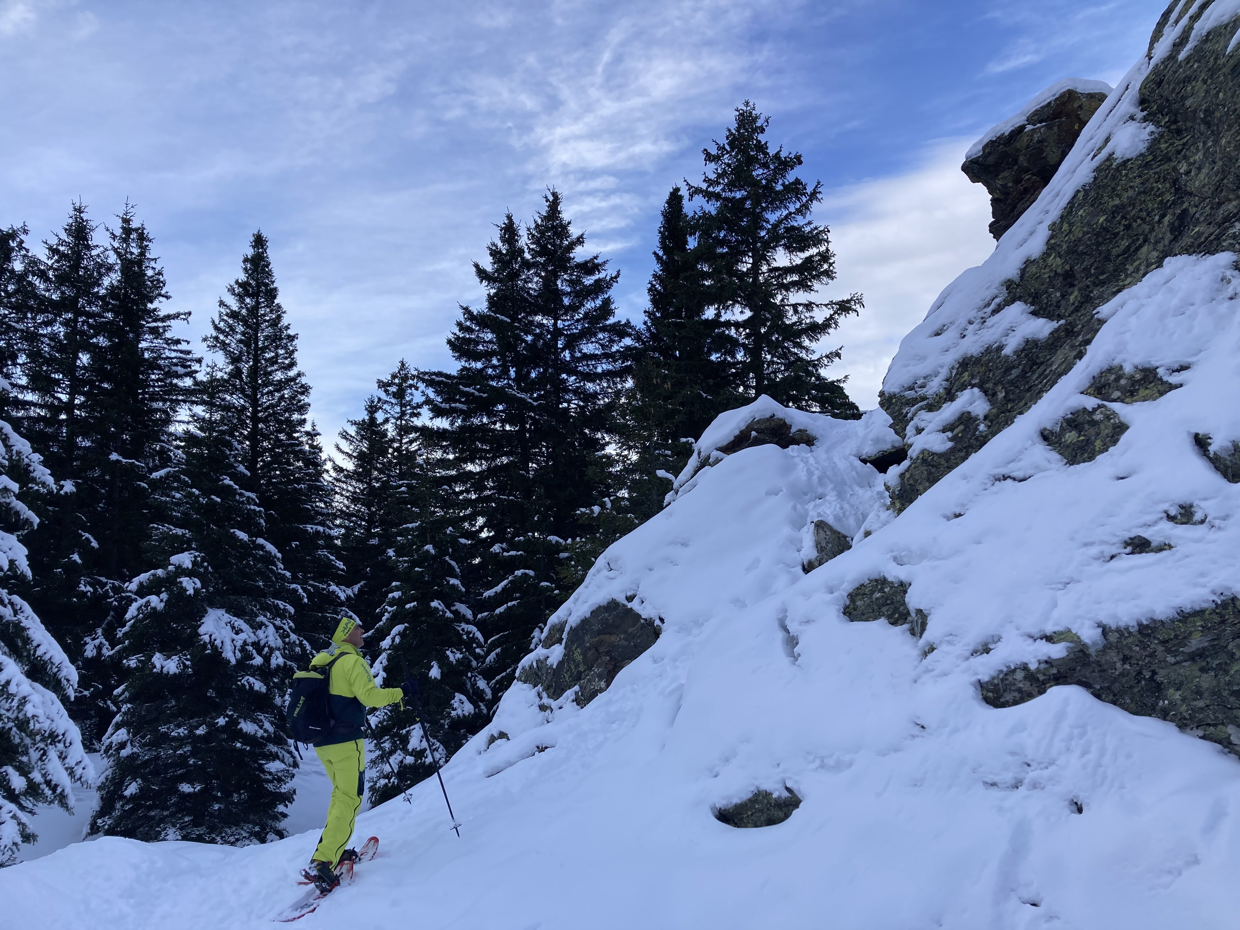 Snowshoeing Expedition Les 7 Laux Jan24