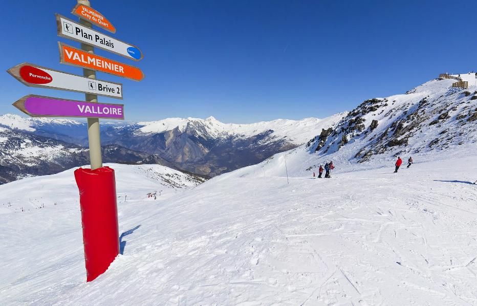 Valloire Skiing Holidays Ski Apartments Peak Retreats