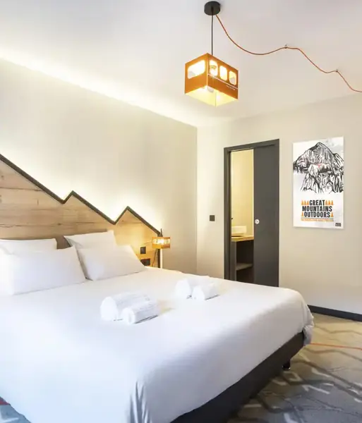 BaseCamp Lodge Albertville