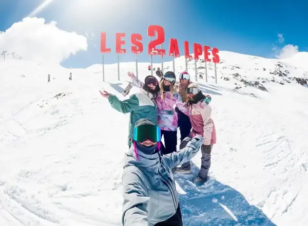 Les Deux Alpes ski resort - Skiing (©Pyrène Duffau)