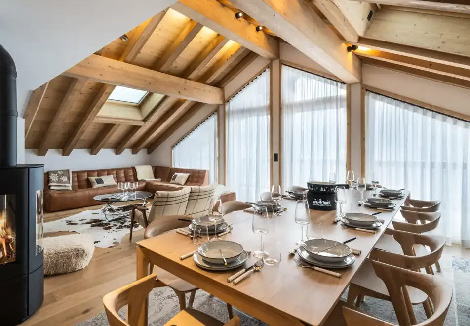 Falcon Lodge, Meribel (self catered apartments) - A20 (©Philippe Gal)