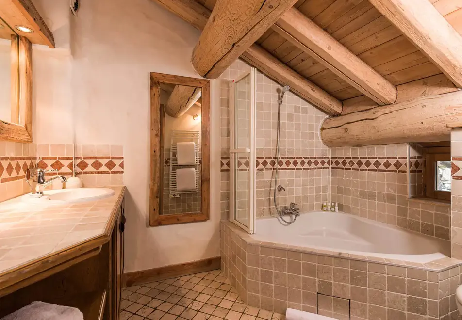 Chalet Arosa, Val d'Isere (self catered or catered chalet) - Bathroom