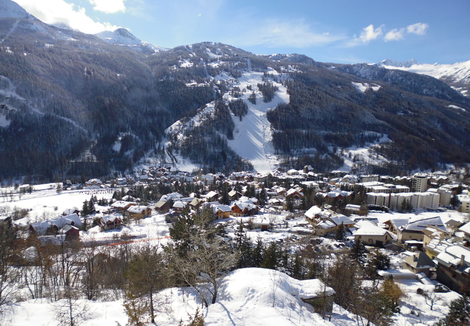 Serre Chevalier Chantemerle Village