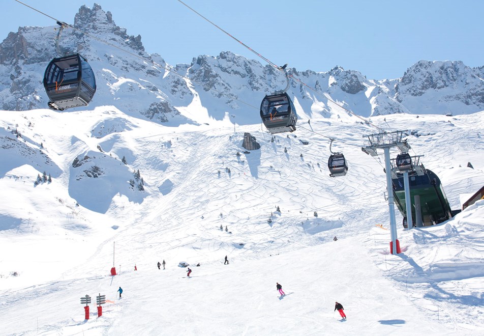 Valmorel Ski Slopes © (Scalpfoto) 