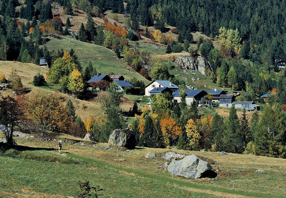 Vallorcine Village 9 (Marie Anne Chamel) 