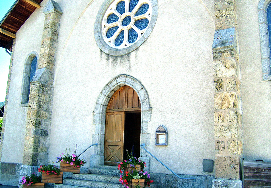 Notre Dame de Bellecombe Village