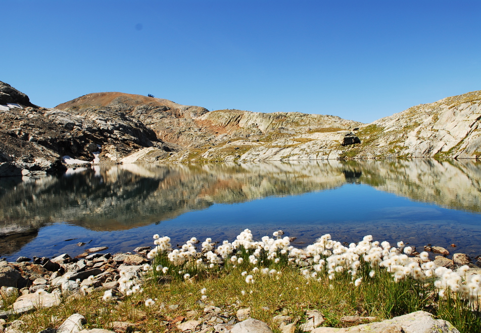 Vaujany Lake