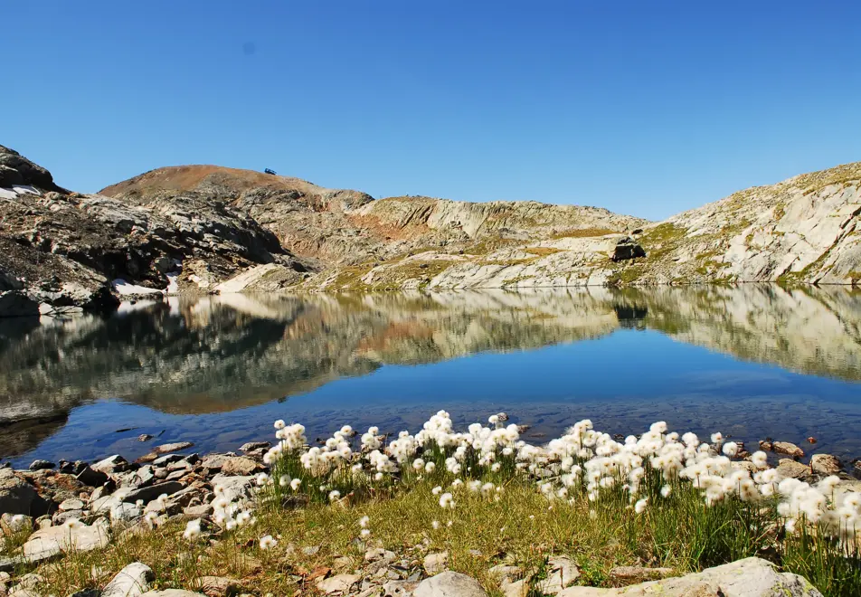 Vaujany Lake