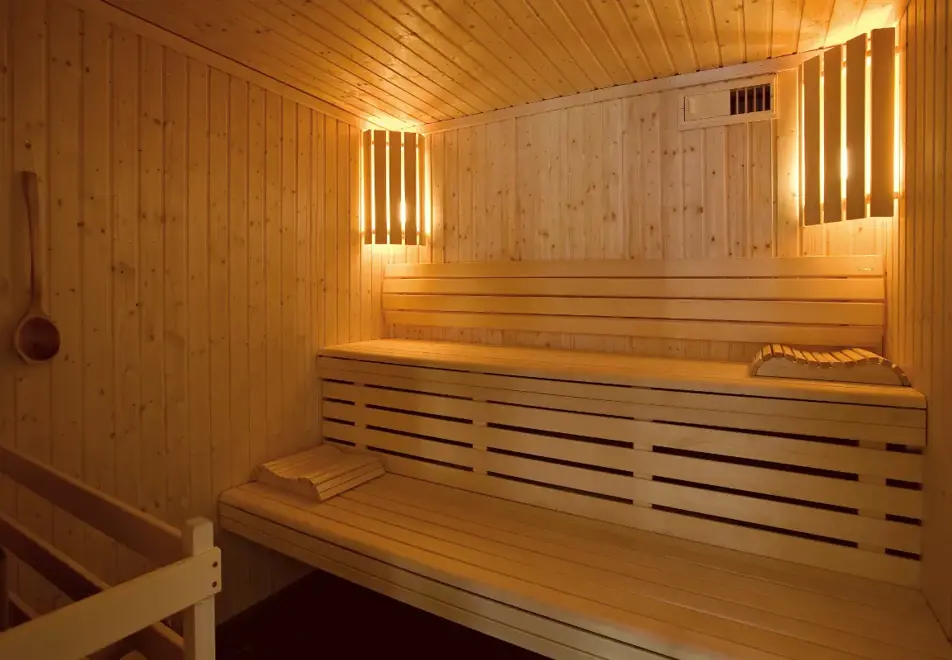 Hameau des Airelles, Montgenevre (self catered apartments) - Sauna (©GIRAUD)