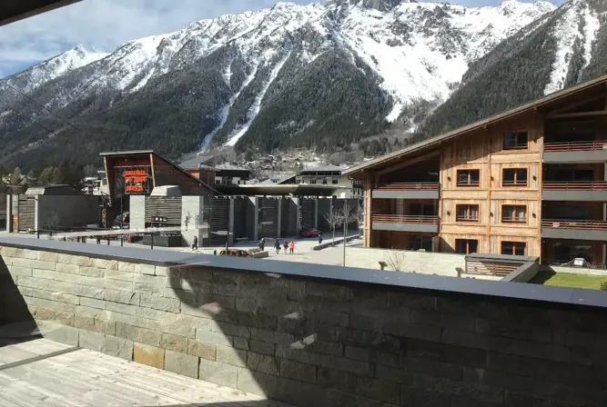 Le Cristal de Jade-Chamonix-Exterior (©XSPR) (1).webp