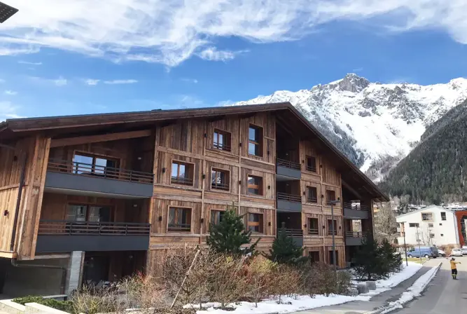 Le Cristal de Jade-Chamonix-Exterior (©XSPR) (2).webp