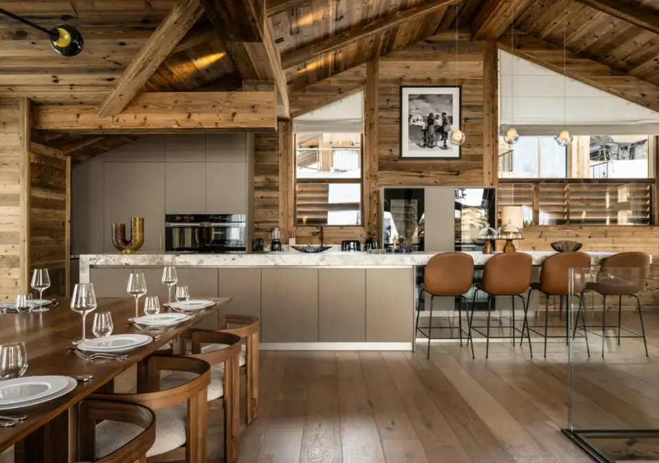 Silverstone_7_Chalet 7 (P.Gal) (6).webp