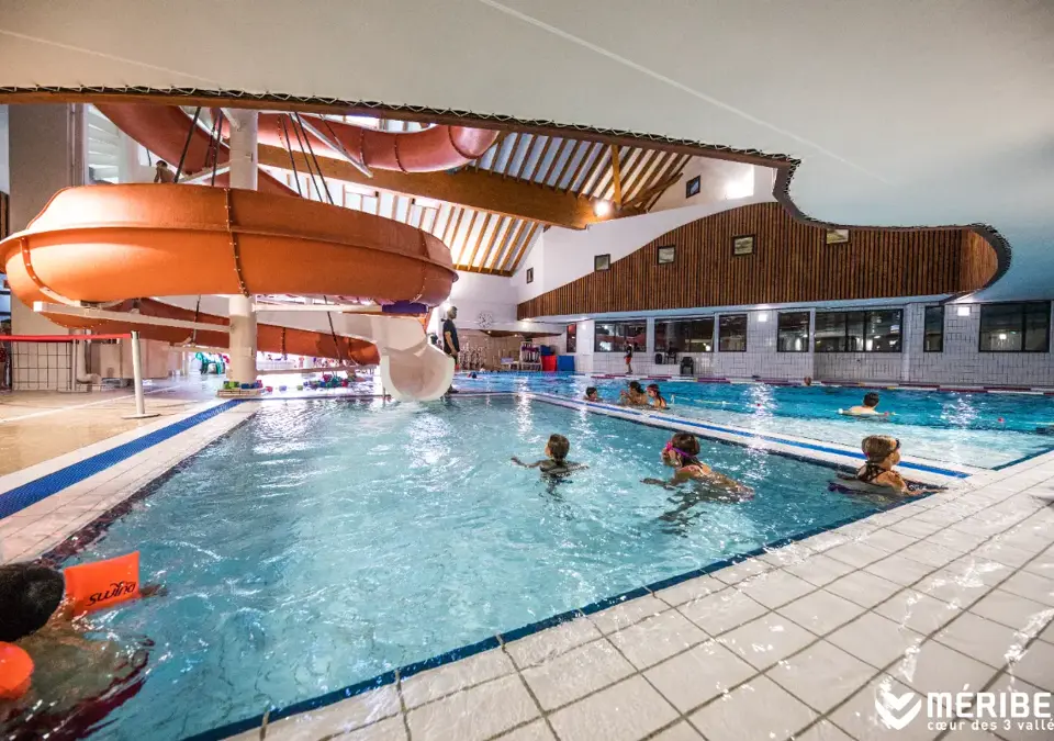 Meribel indoor swimming complex (©OT Meribel).webp