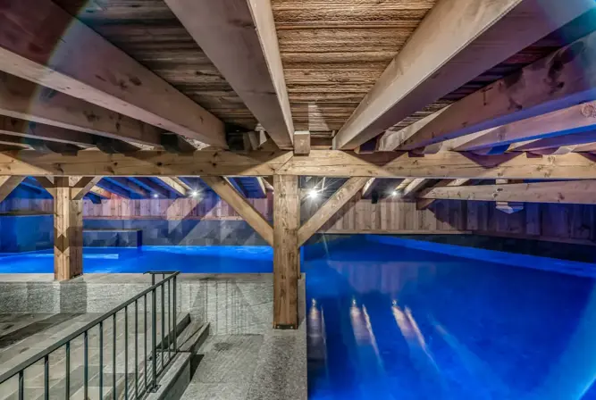 Hotel Le Val d'Isere-Val d'Isere (andyparant)-Indoor pool (1).webp