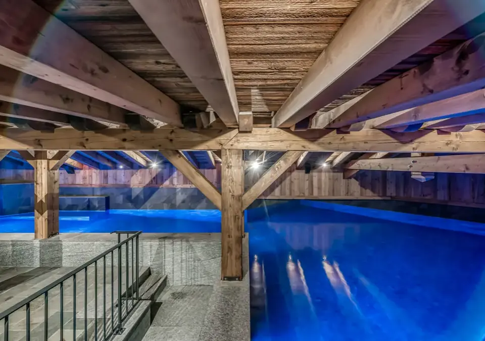 Hotel Le Val d'Isere-Val d'Isere (andyparant)-Indoor pool (1).webp