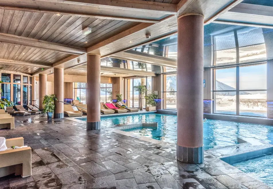 l'Amara, Avoriaz (self catered apartments) - Indoor pool