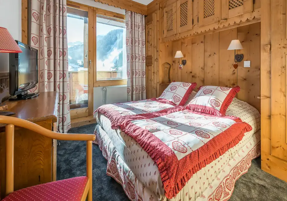 Eterlou-Meribel-chambre_classique (3).webp
