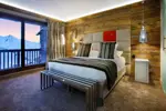 Koh-I Nor-Val Thorens-Typical hotel room (2).webp