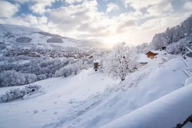 St Martin de Bellevile ski village (10).webp