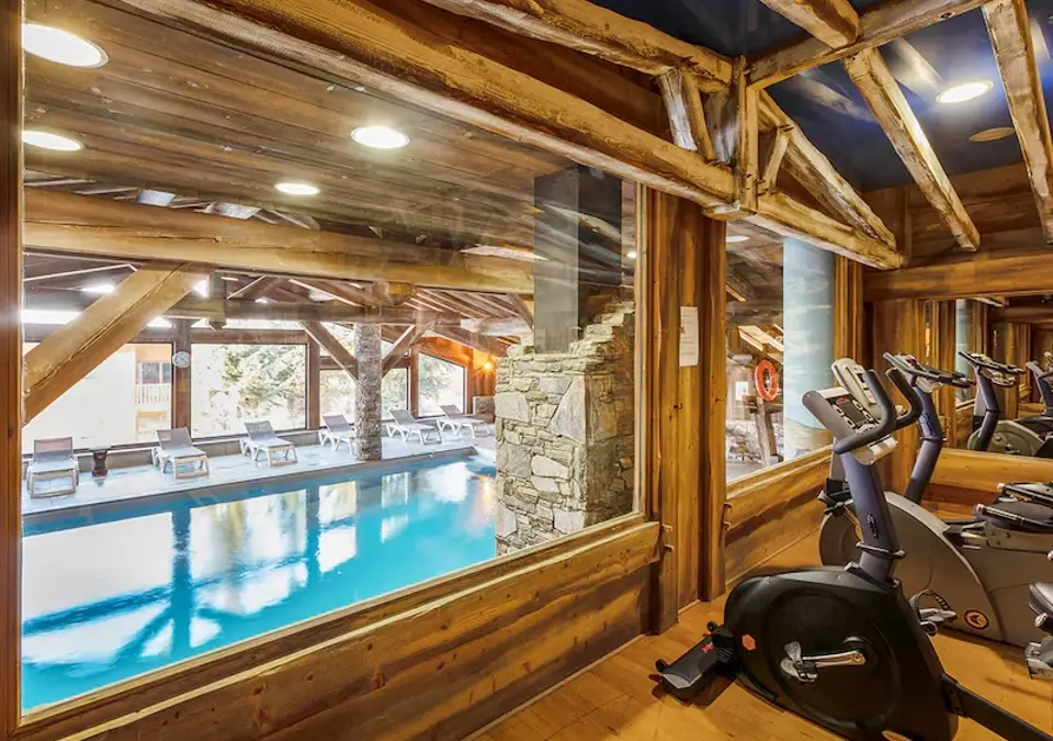 Les Alpages de Chantel-Arc 1800-gym and pool