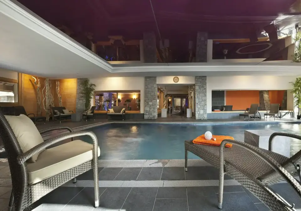 Les Chalets du Jouvence-Les Carroz d'Araches-Indoor pool (2).webp