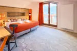 Basecamp Lodge-Les Deux Alpes-Typical room (2).webp