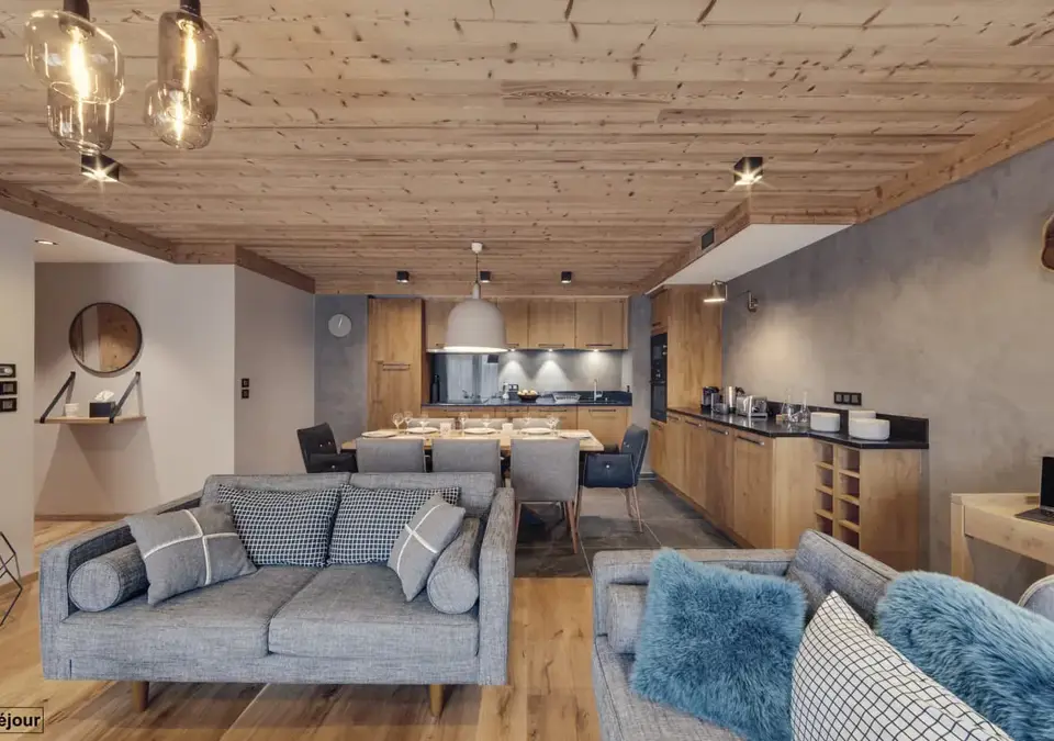 Emilou-Avancher-Val d'Isere (2).webp
