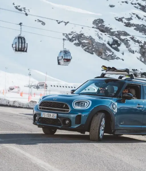 HEADER-Val Thorens car-2000px.webp