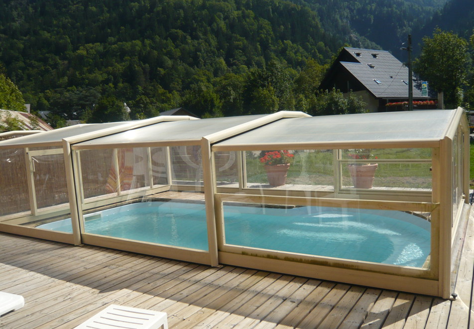 Le Planet I & II, Venosc (self catered chalets) - Covered pool