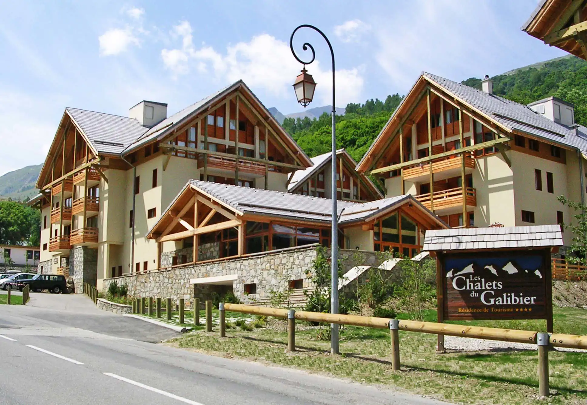 Les Chalets du Galibier, Valloire (self catered apartments)