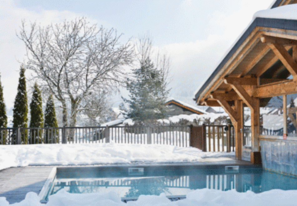 Le Morillon, Morillon (Hotel) - Outdoor pool