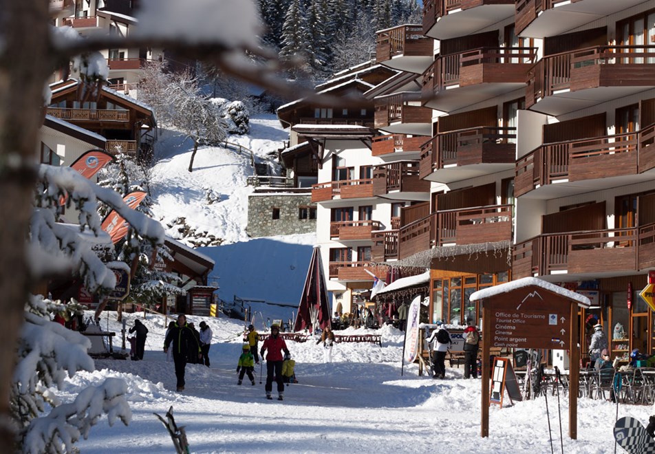 La Tania Ski Village © (Robin Garnier)