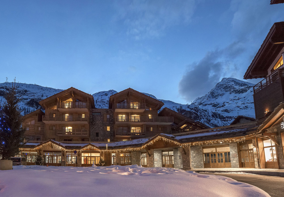 Kalinda, Tignes 1800 (self catered apartments) - On-site shops/eateries