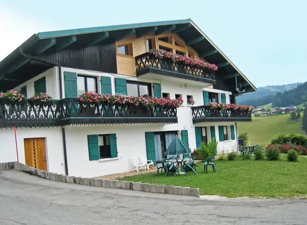 Fleurs (Les Gets) exterior (1) OPT