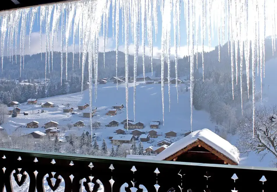 Fleurs, Les Gets (self catered apartment) - Exterior