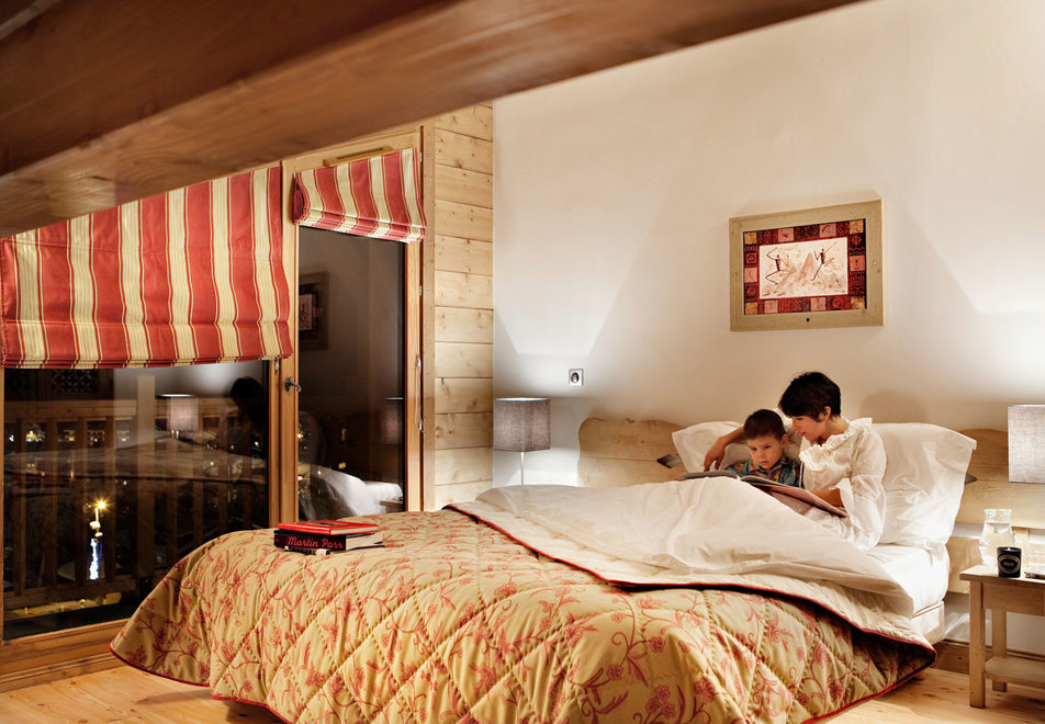 Les Chalets du Jouvence, Les Carroz (self catered apartments) - Double Bedroom