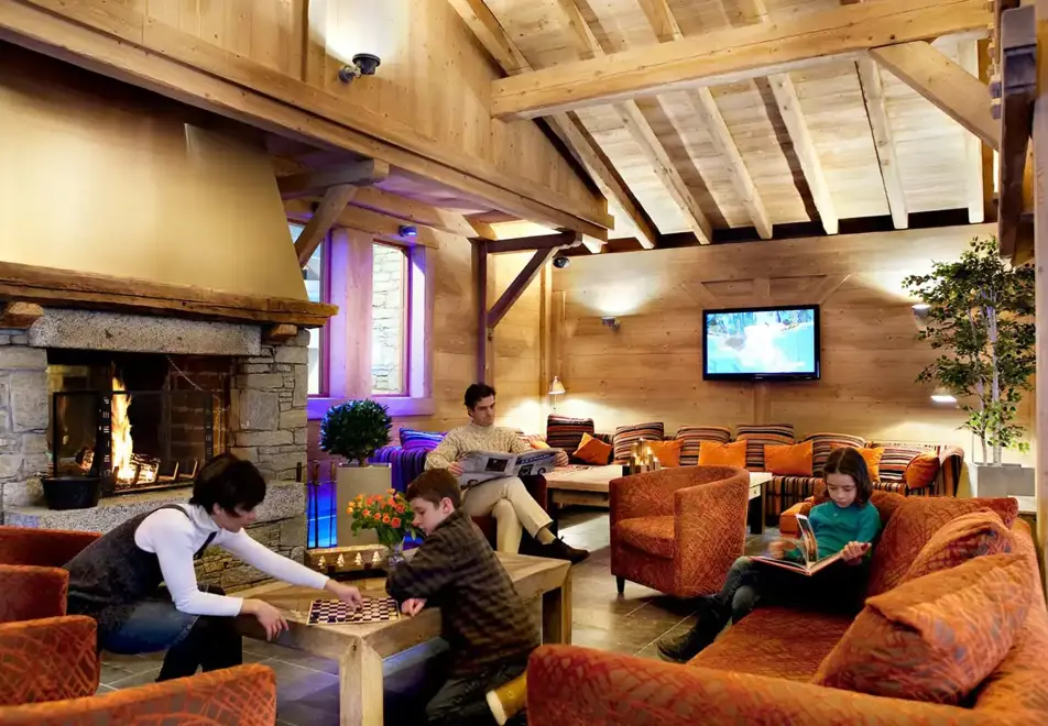 Les Chalets du Jouvence, Les Carroz (self catered apartments) - Residence Lounge