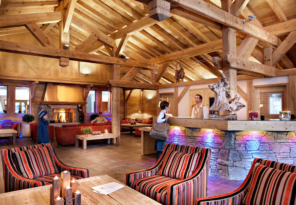 Les Chalets du Jouvence, Les Carroz (self catered apartments) - Reception