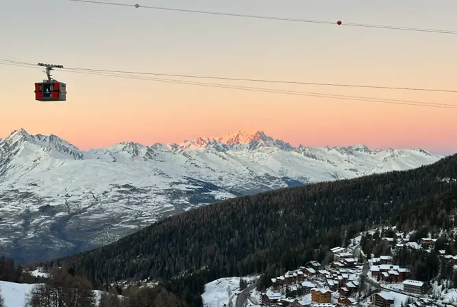 Manaka-Plagne Centre (M.Frazer).webp
