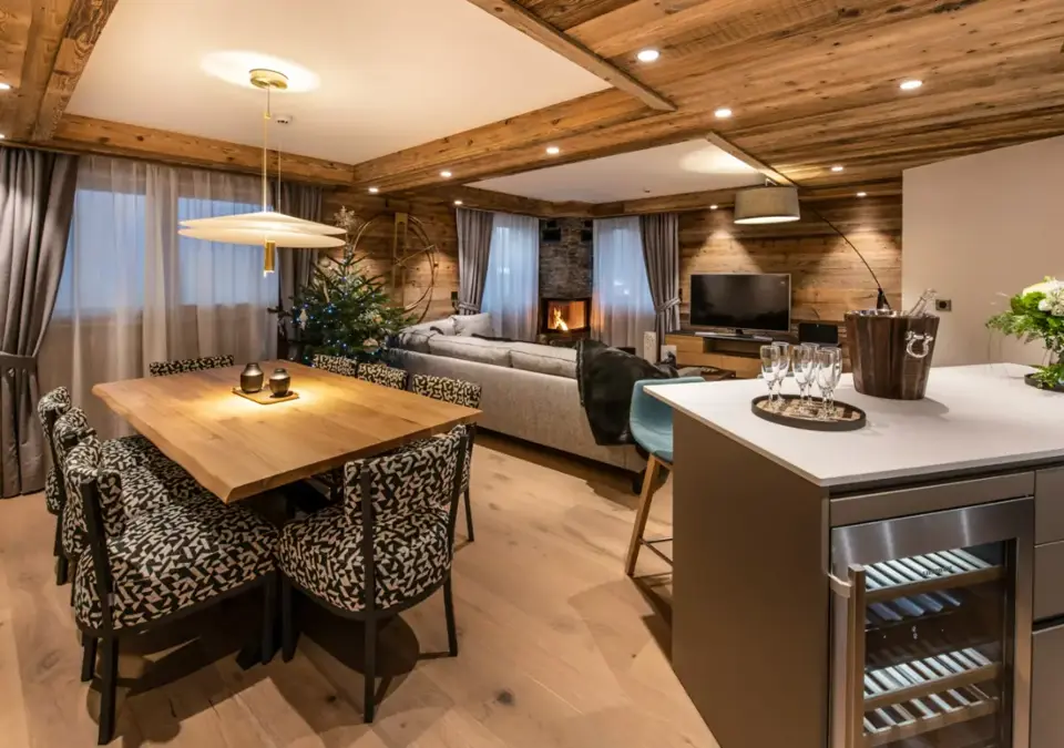 Manali Lodge-Courchevel-Nirekha (8).webp