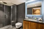 Silverstone_Chalet 6 (P.Gal) (11).webp
